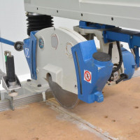 5208- PILARKA RADIALNA OMGA 700/5