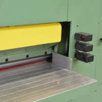 5552 - GILOTYNA DO FONIRU JOSTING