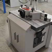 6335 - FREZARKA DOLNOWRZECNIONOWA HAMMER F3