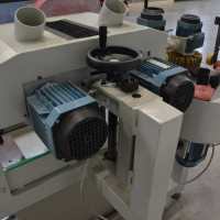 6342 - SZCZOTKARKA TRZYSTRONNA QUICKWOOD SYSTEM CD2-300