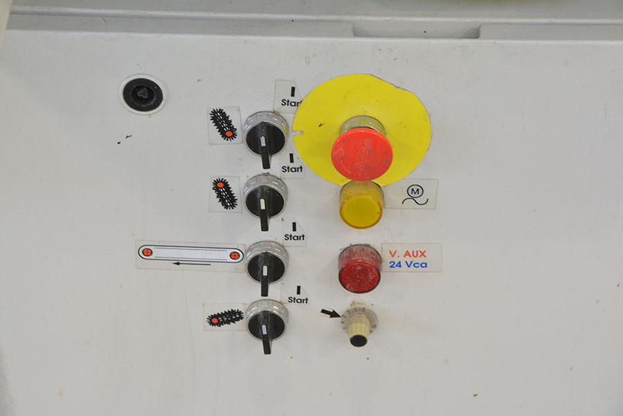 5167 - SZCZOTKARKA QUICKWOOD CD2/300