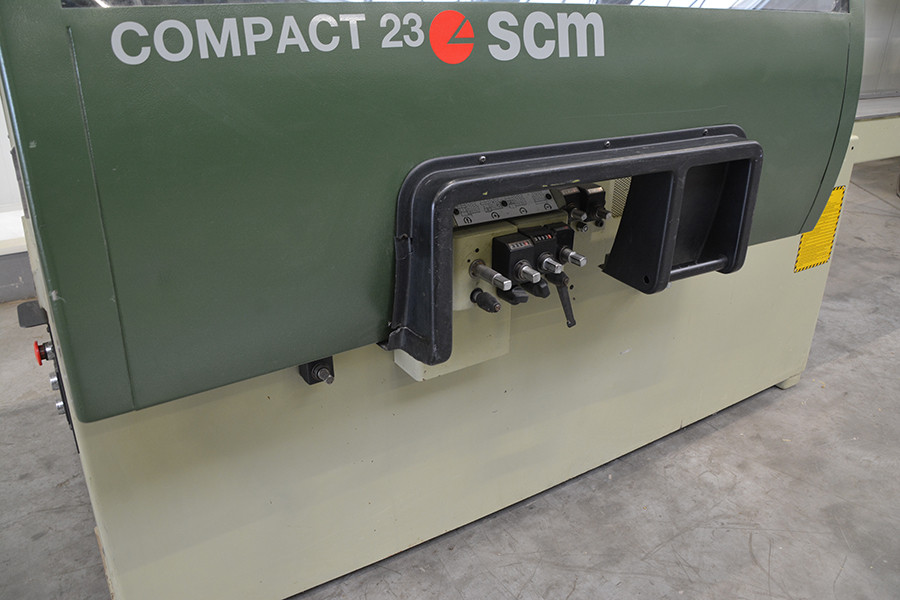 5975 - STRUGARKA CZTEROSTRONNA SCM COMPACT 23