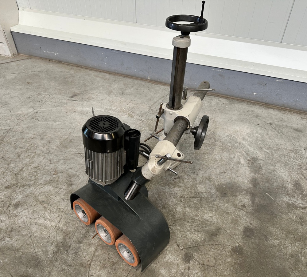 S102 - POSUW ROLKOWY FELDER F38