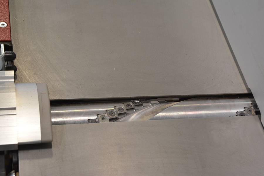 6334 - WYRÓWNIARKO-GRUBOŚCIÓWKA HAMMER A3 41