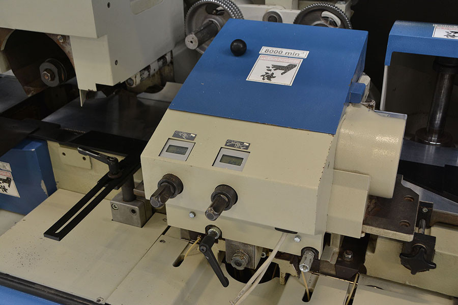 6578 - STRUGARKA CZTEROSTRONNA POWERMAT 1000 FULL POWERLOCK