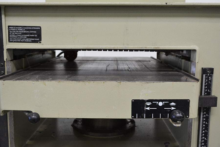 5791 - THICKNESSER SCM