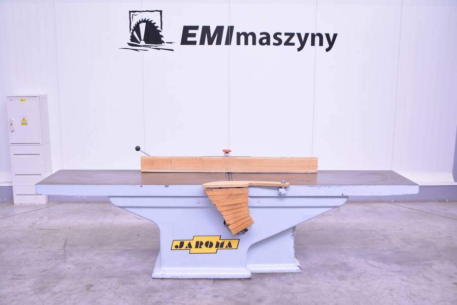 6313 - WYRÓWNIARKA JAROMA