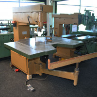 2933 - SPINDLE MOULDER SCM R9
