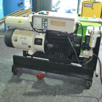 2244 - KOMPRESOR ŁOPATKOWY MATTEI