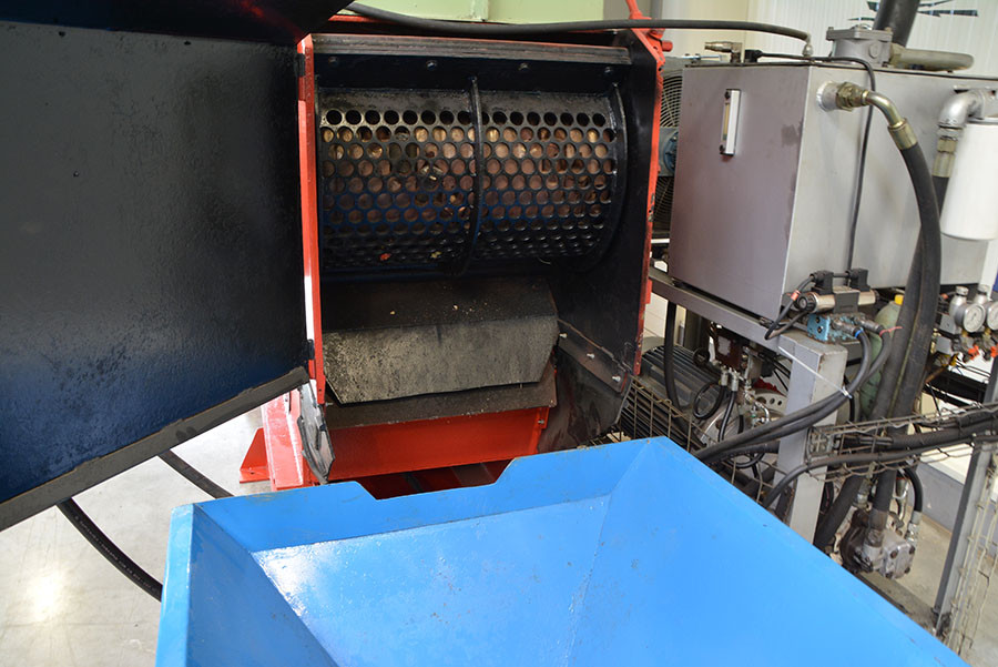 5414- CHIPPER PHENIX