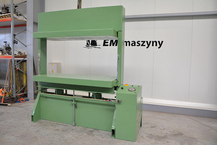 5517 - HYDRAULIC PRESS SIMI