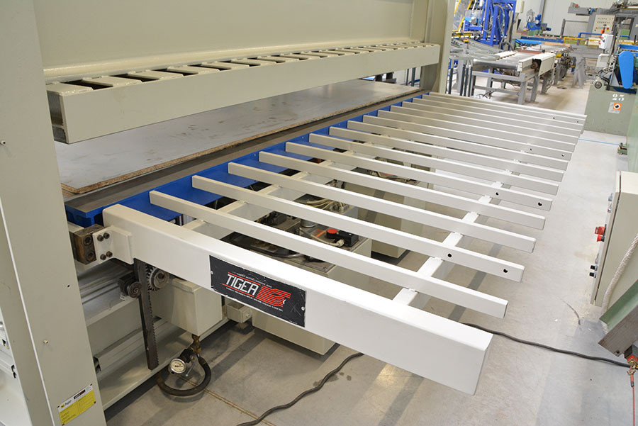 5537 - WOODEN PANELS GLUING PRESS ITALPRESSE TIGER
