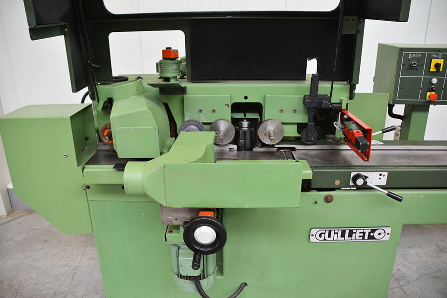5704 - FOUR SIDE MOULDER GUILLIET