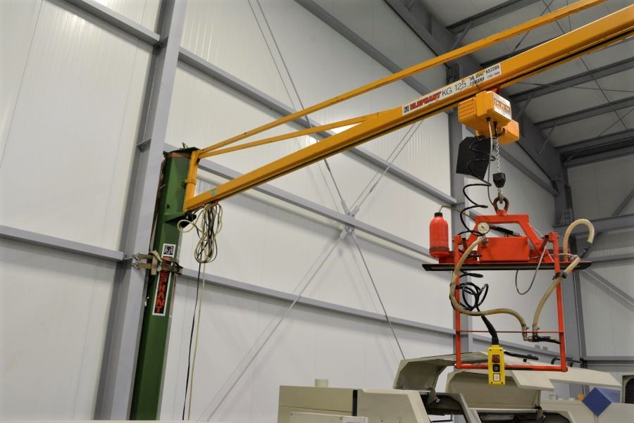 5739- MANIPULATOR ELEPHANT LIFT FOR FURNITURE BOARDS