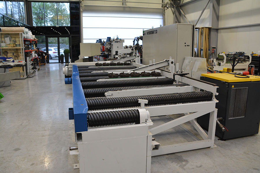 5755 - FOUR SIDE MOULDER WEINIG HYDROMAT SUPER 30B
