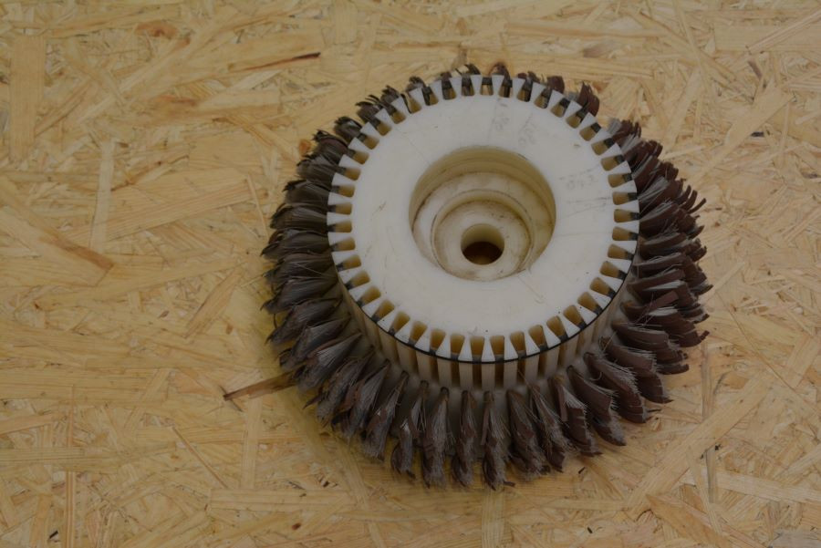 D001-GŁOWICA DO SZCZOTKARKI 300MM