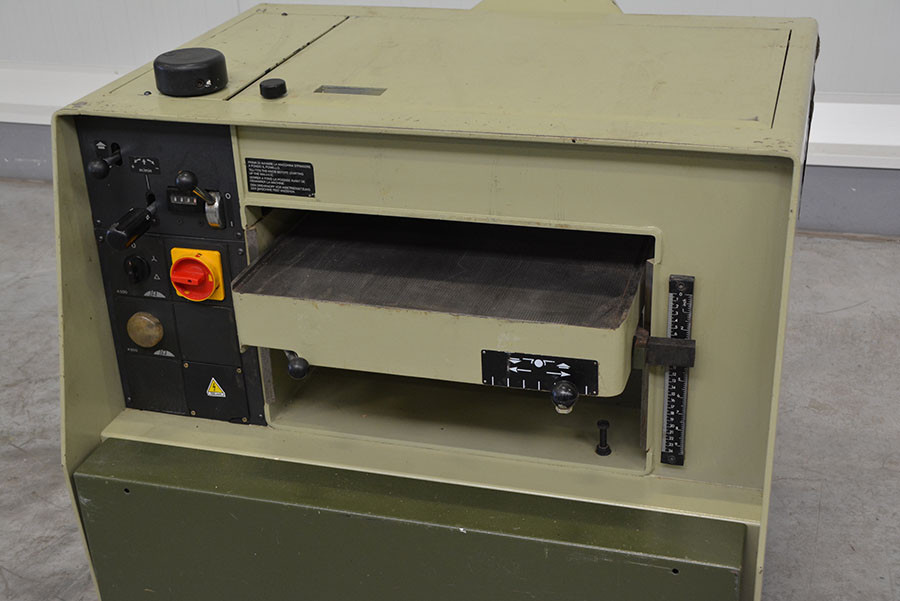 5791 - THICKNESSER SCM