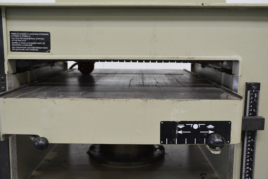 5791 - THICKNESSER SCM