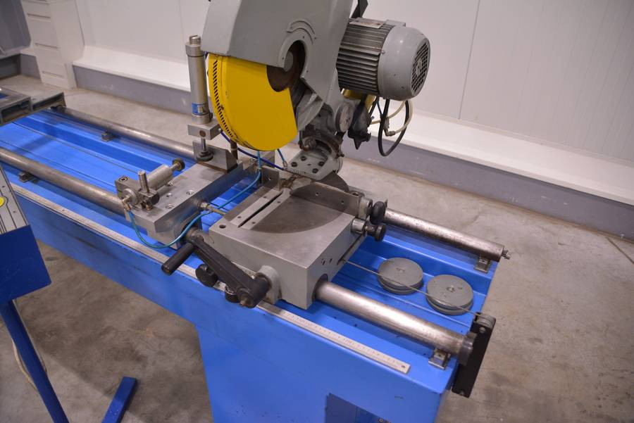 6272 - DWUPIŁA KĄTOWA DMS 330 P