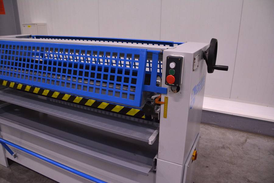 6261 - WALCOWA NAKŁADARKA KLEJU OSAMA S2R 1300