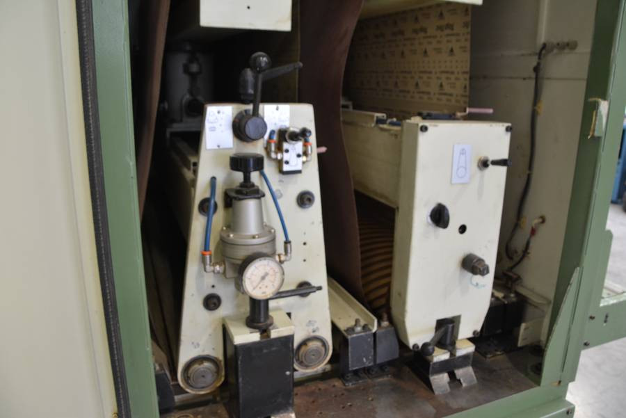 6296 - SZLIFIERKA SZEROKOTAŚMOWA SBF