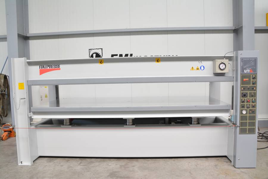 6418 - PRASA DO FORNIROWANIA ITALPRESSE UT/6L