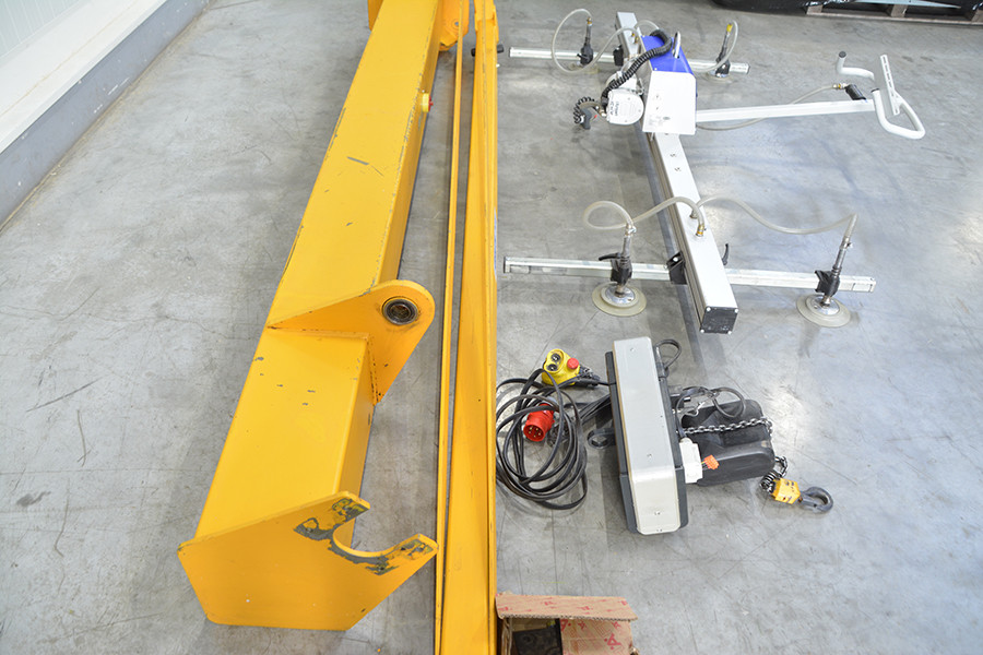 6560 - MANIPULATOR / PRZENOŚNIK / ŻURAW/ RAMIE