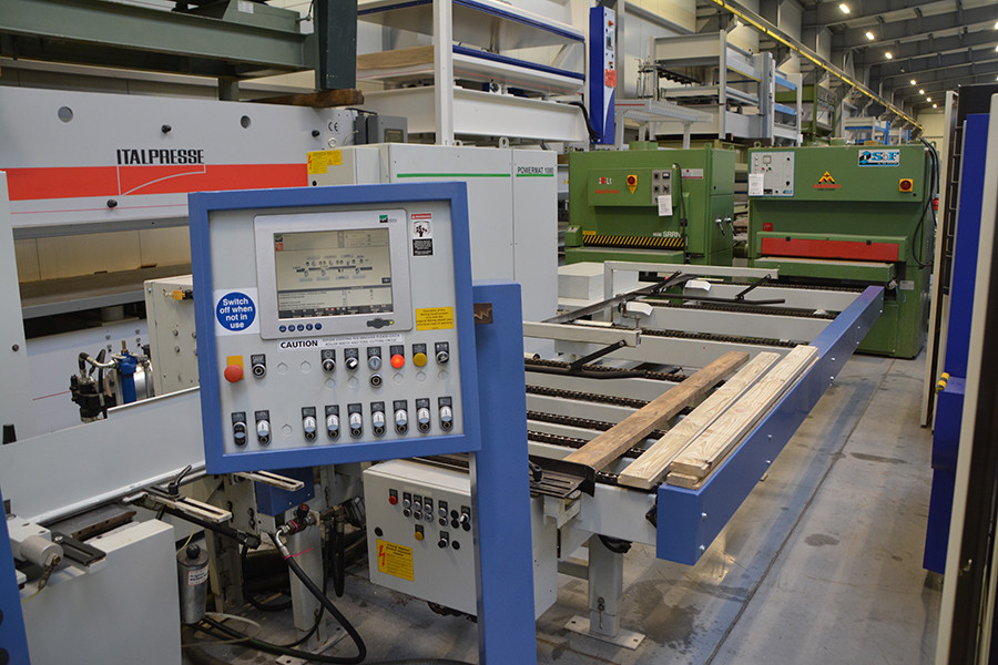 6641 - STRUGARKA CZETEROSTRONNA WEINIG POWERMAT 1000  FULL POWERLOCK