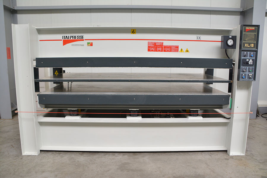 6667 - PRASA DO FORNIROWANIA ITALPRESSE XL/6 3000x1300