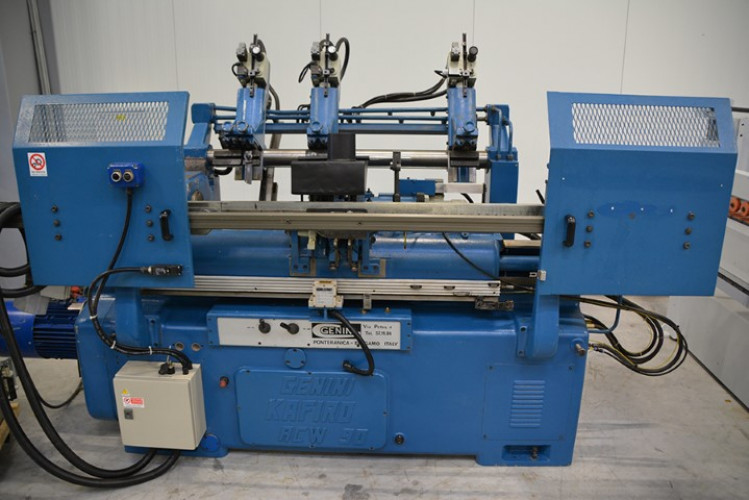 4540 - LATHE AUTOMATIC GENINI