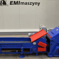6220 - MŁYN BIJAKOWY STELLA HMX Z PODAJNIKIEM TAŚMOWYM