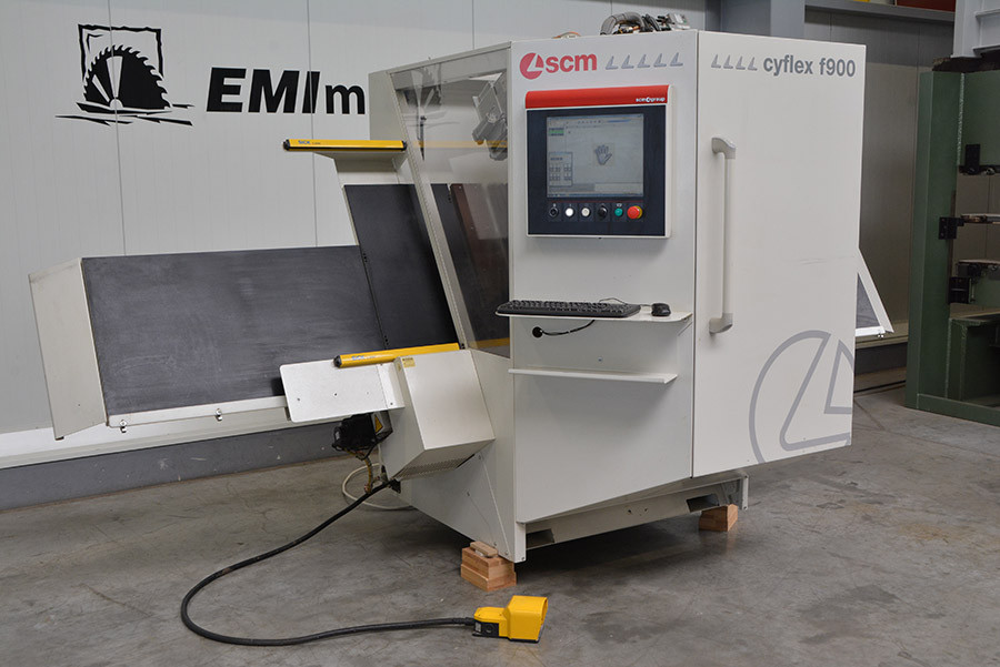 6458 - CENTRUM OBRÓBCZE FREZUJĄCO WIERCĄCE SCM CYFLEX F900