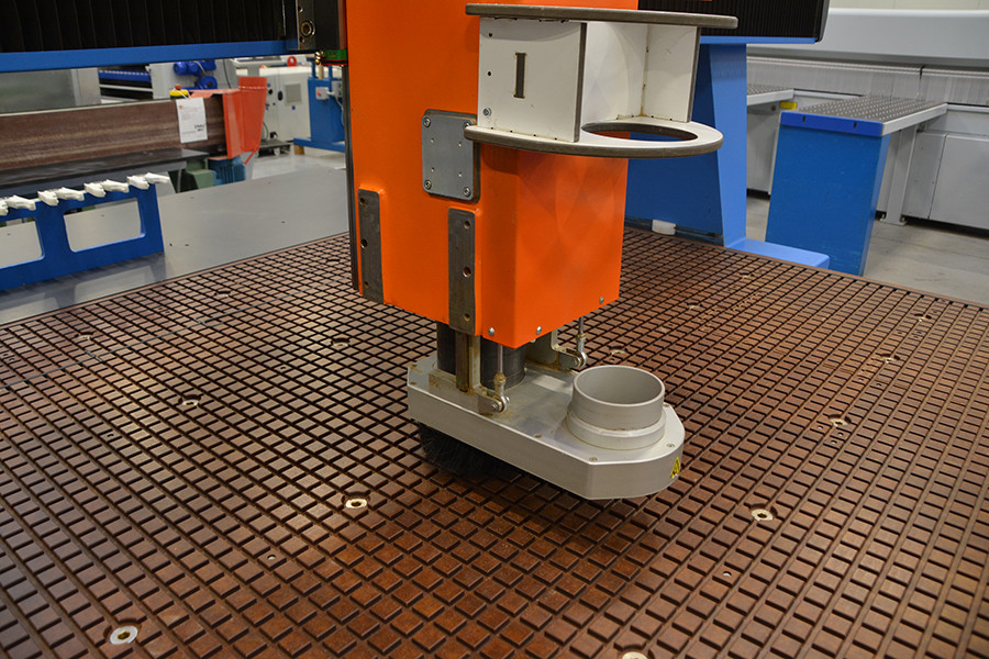 6528 - PLOTER FREZUJĄCY KIMLA BPF 2131