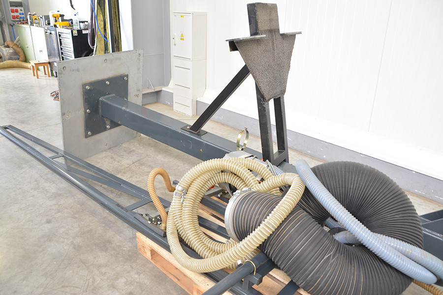 6592 - MANIPULATOR / PRZENOŚNIK / ŻURAW/ RAMIE MANUT