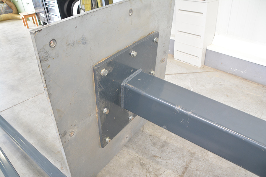 6592 - MANIPULATOR / PRZENOŚNIK / ŻURAW/ RAMIE MANUT