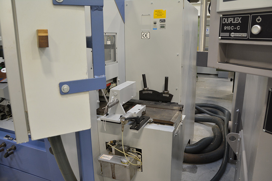 6652 - STRUGARKA CZTEROSTRONNA WEINIG POWERMAT 2000  FULL POWERLOCK