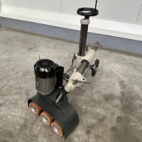 S102 - POSUW ROLKOWY FELDER F38