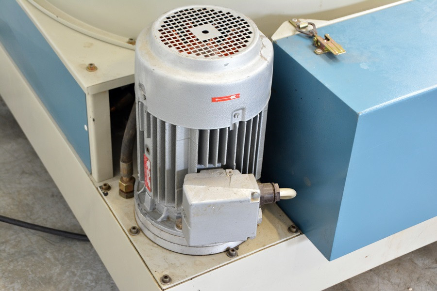 5768- BRYKIECIARKA COMAFER  70/60