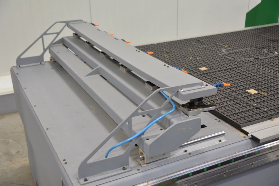 6044- PLOTER FREZUJĄCY SERON