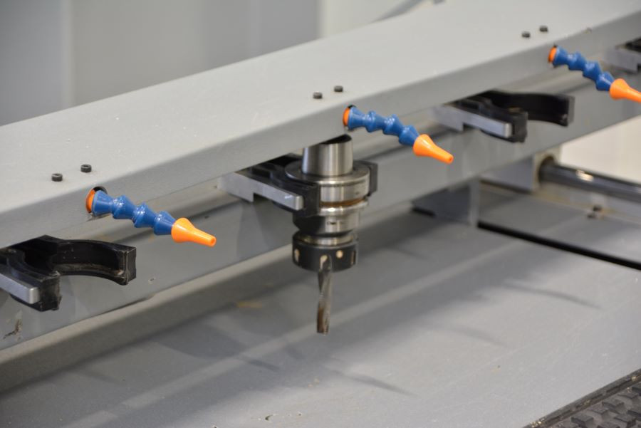 6044- PLOTER FREZUJĄCY SERON