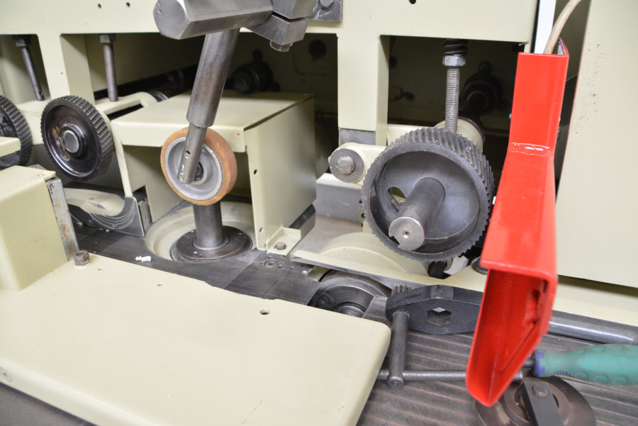 6173 - STRUGARKA CZTEROSTRONNA SCM COMPACT 22