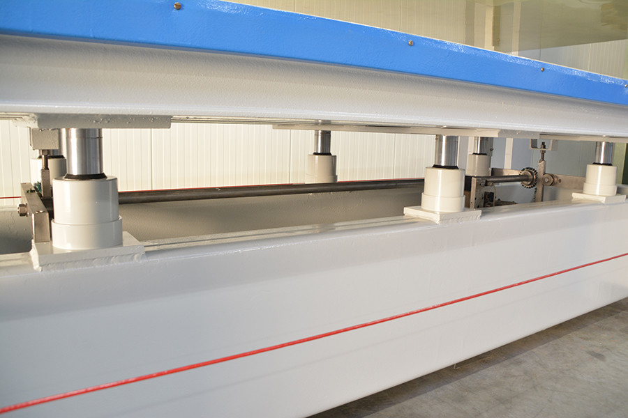 6510 - PRASA ITALPRESSE UT6 3000x1300