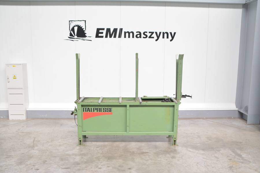 6378 - PODAJNIK DO STRUGARKI ITALPRESSE