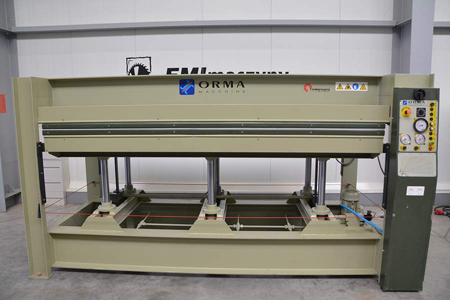 6572 - PRASA ORMA ELEKTRYCZNA 3000x1300