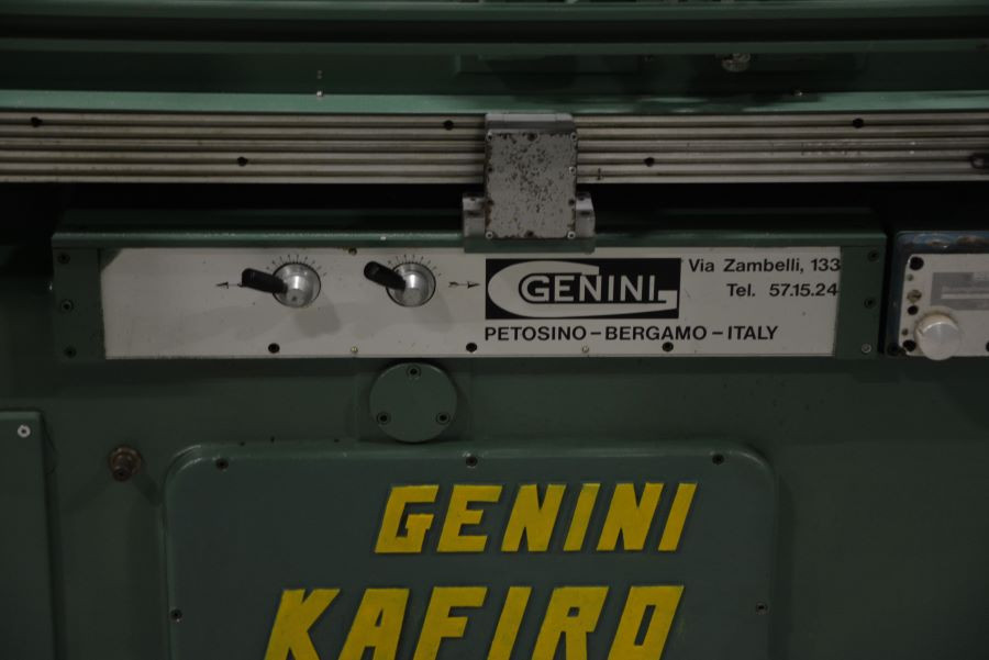 5306- TOKARKA GENINI KAFIRO 90