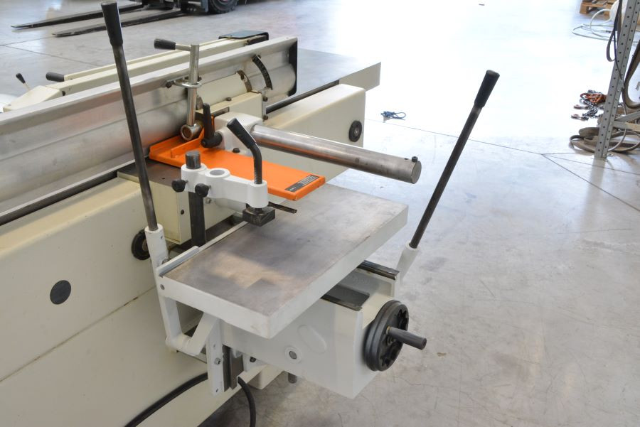 5430- WYRÓWNIARKA MINIMAX FORMULA F1