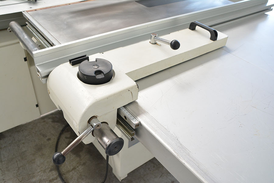 5530 - PILARKA FORMATOWA SCM SI450E