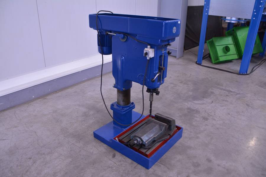 5968- WIERTARKA KOLUMNOWA WEBO B20