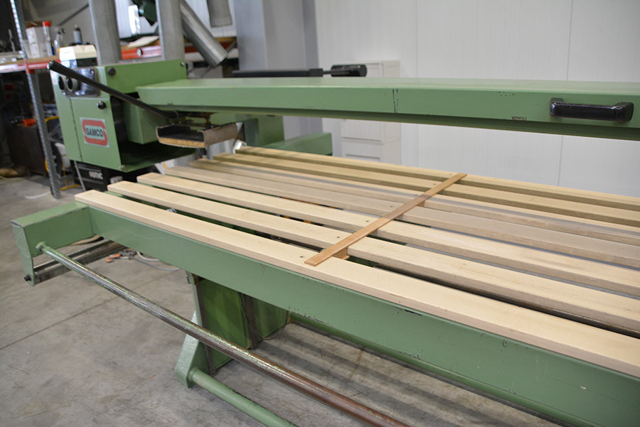 6081 - SZLIFIERKA DŁUGOTAŚMOWA SAMCO