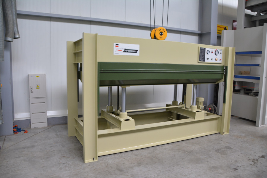 6176 - PRASA DO FORNIROWANIA ITALPRESSE SCF/4